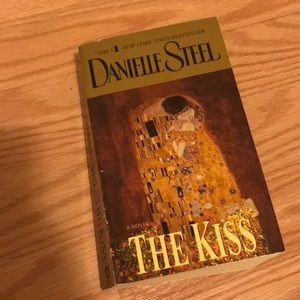 Book ”The Kiss”